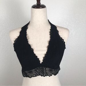 ‎PINK Victoria’s Secret black lace halter bralette L